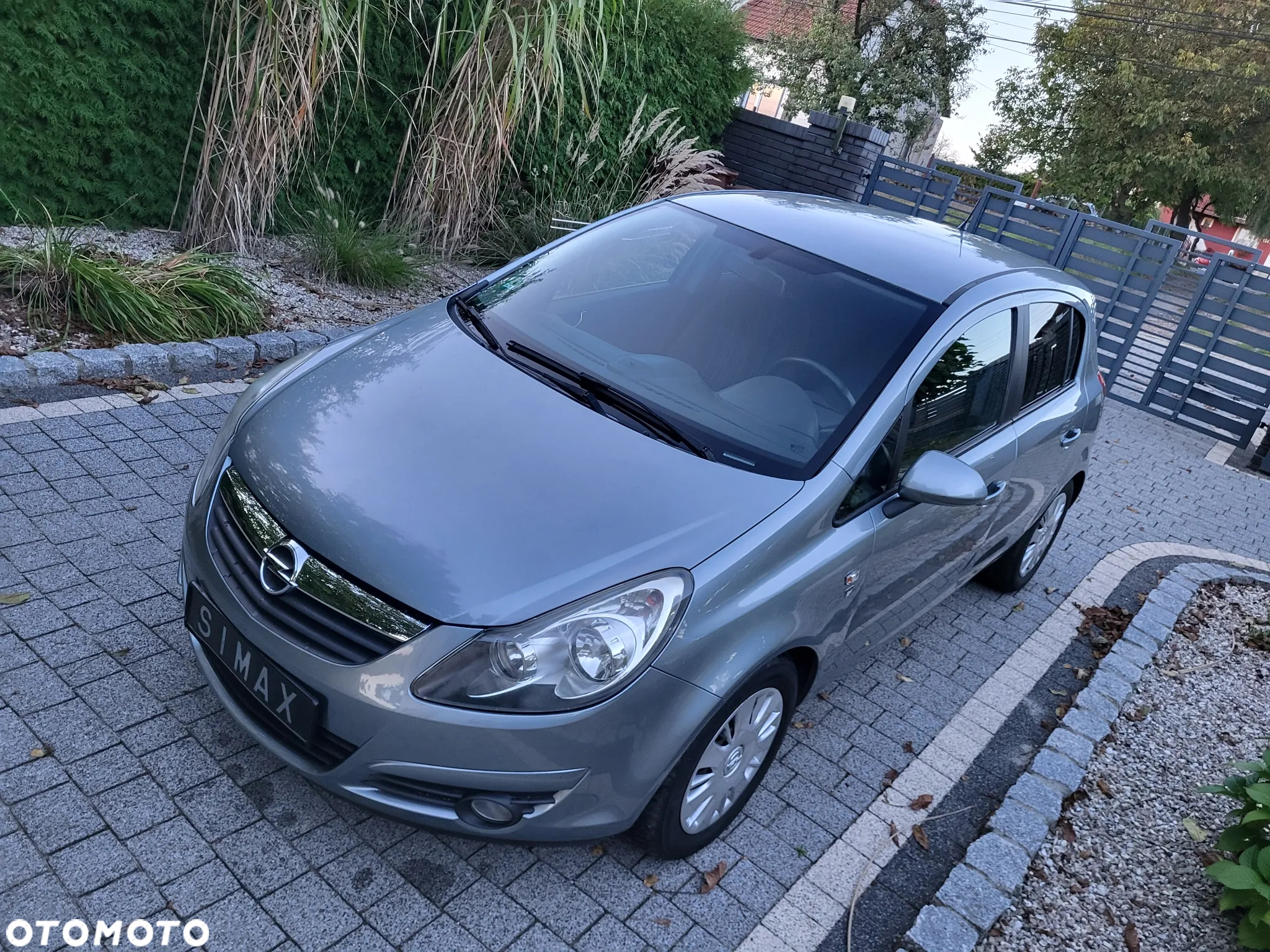 Opel Corsa 1.4 16V Enjoy - 2
