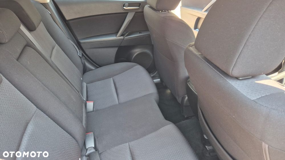 Mazda 3 1.6 Exclusive + - 13