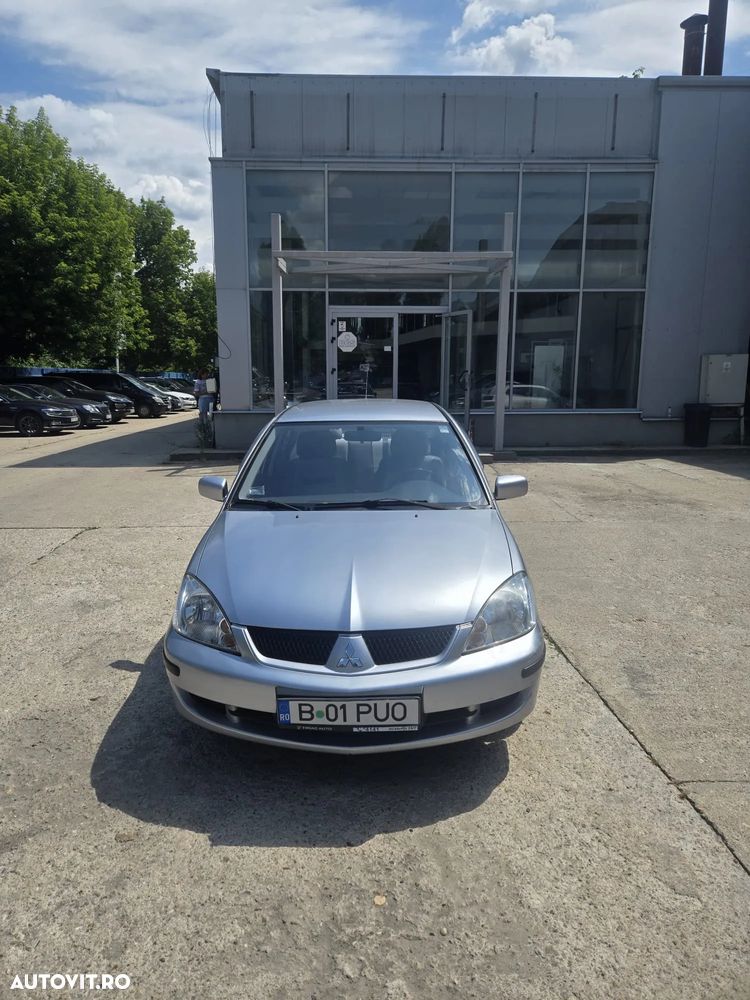 Mitsubishi Lancer 1.6 Invite - 1