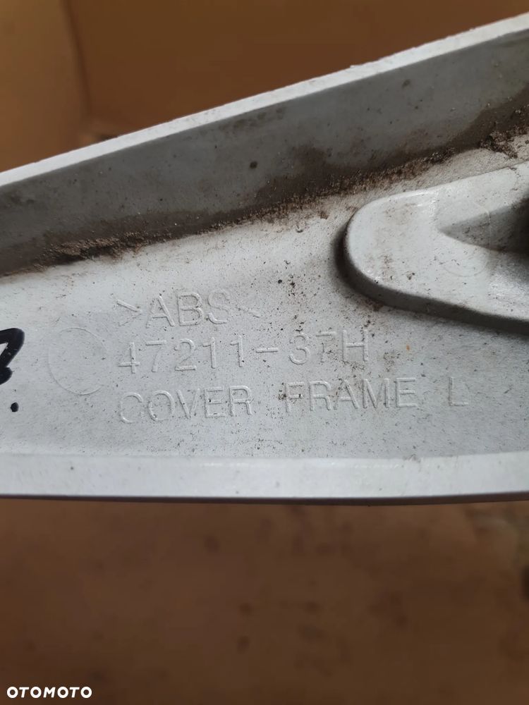 Suzuki GSX-R 750 (K8 K9 L0) Zadupek lewy owiewka 47211-37h - 7