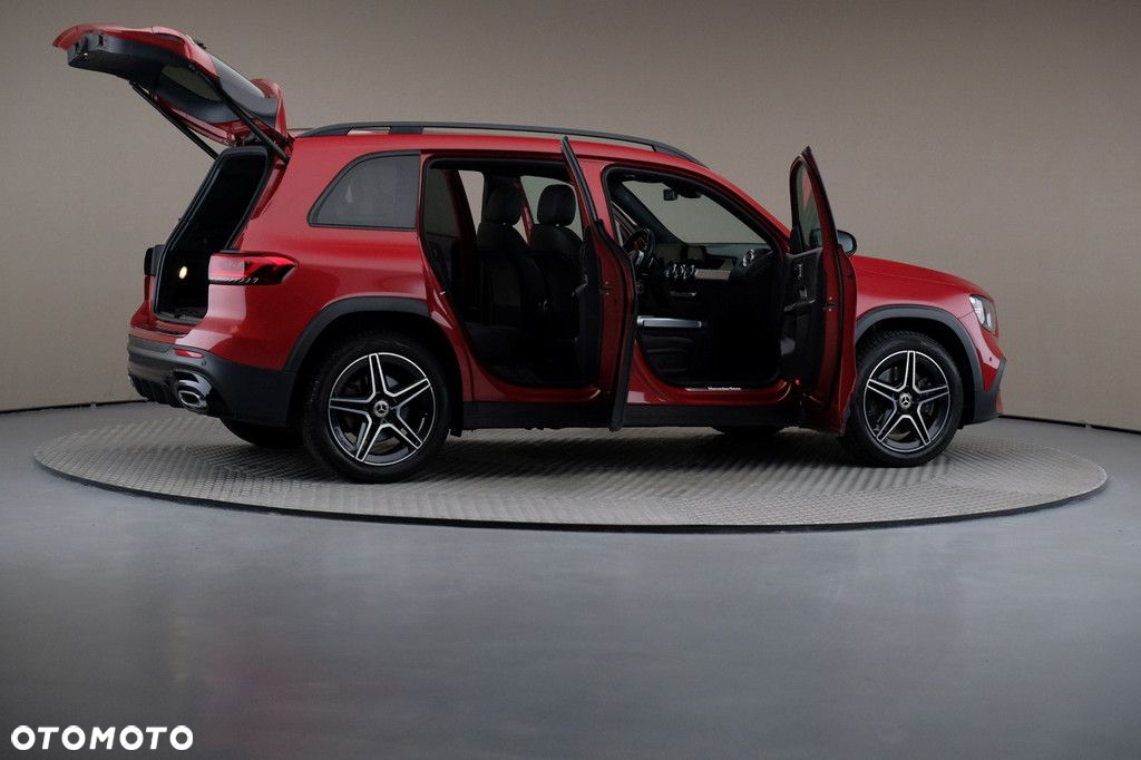 Mercedes-Benz GLB - 6