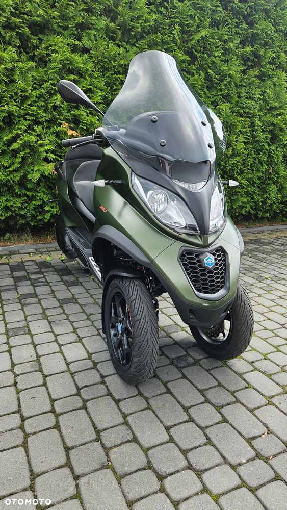 Piaggio MP-3 - 22