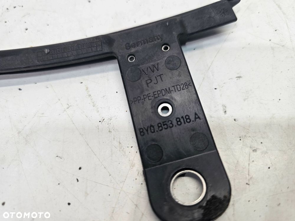 NAKŁADKA KRAWĘDZI NADKOLA PRAWY TYŁ AUDI A3 8Y SPORTBACK 8Y0853818A - 4