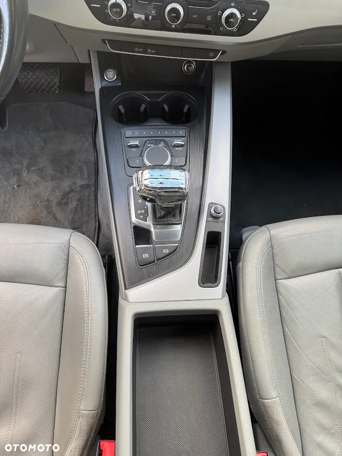 Audi A4 2.0 TDI S tronic - 15
