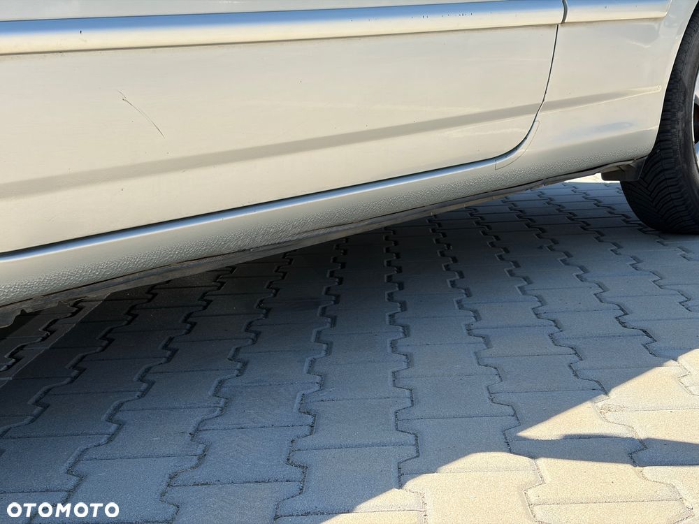 Toyota Corolla 1.4 VVT-i Luna - 17