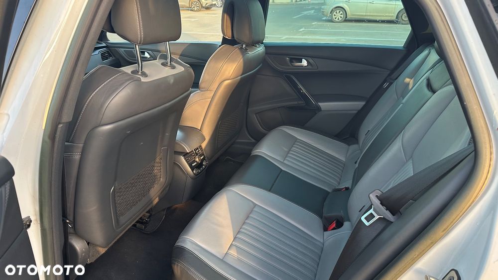 Peugeot 508 - 8