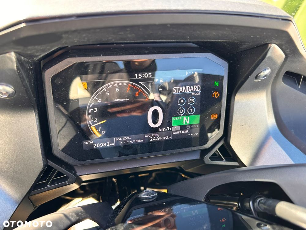 Honda NSS - 17