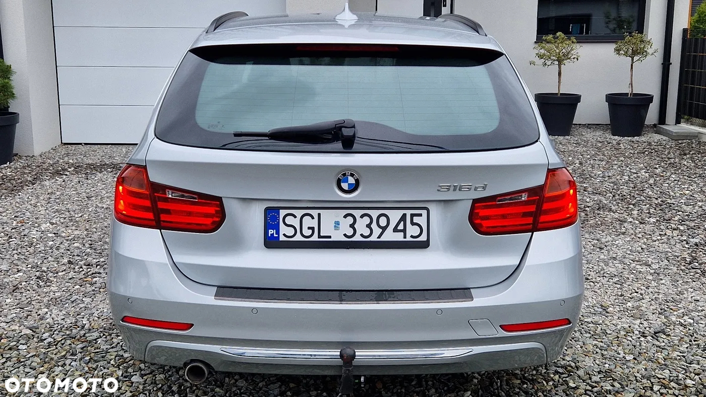 BMW Seria 3 320d Luxury Line - 19