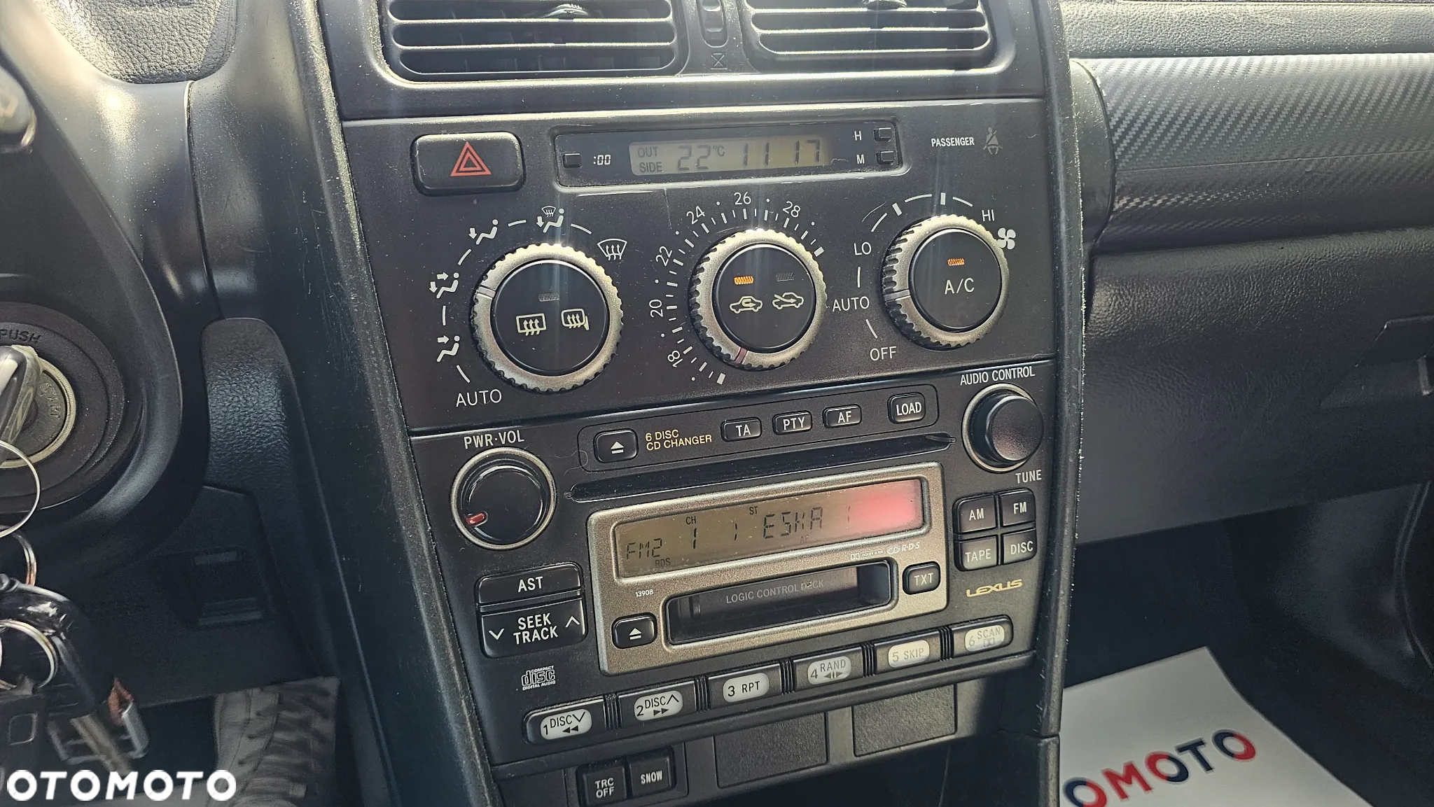 Lexus IS 200 SportCross - 22