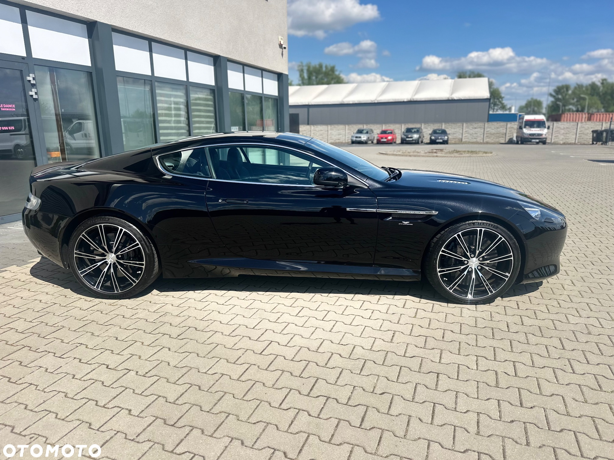 Aston Martin DB9 Touchtronic - 4