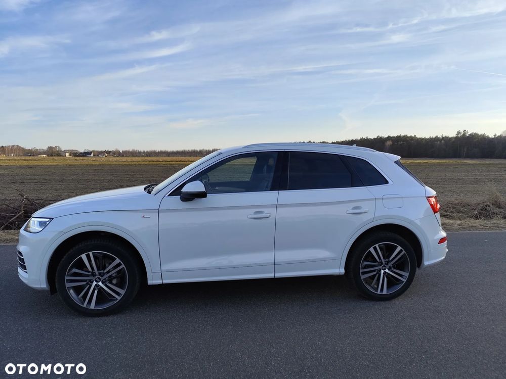 Audi Q5 55 TFSIe quattro S tronic S line business - 2