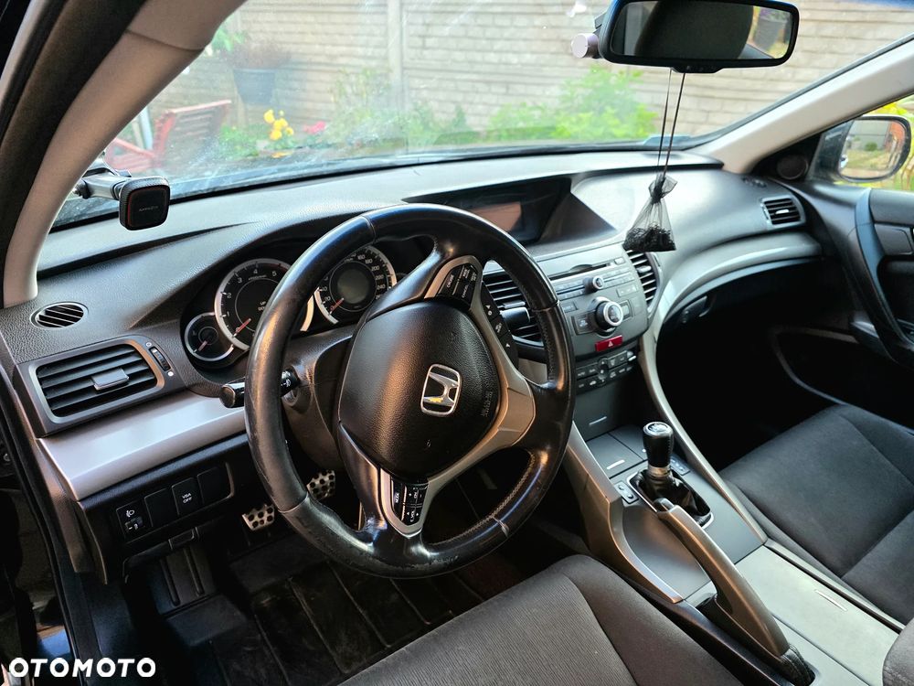 Honda Accord 2.2d Executive - 12