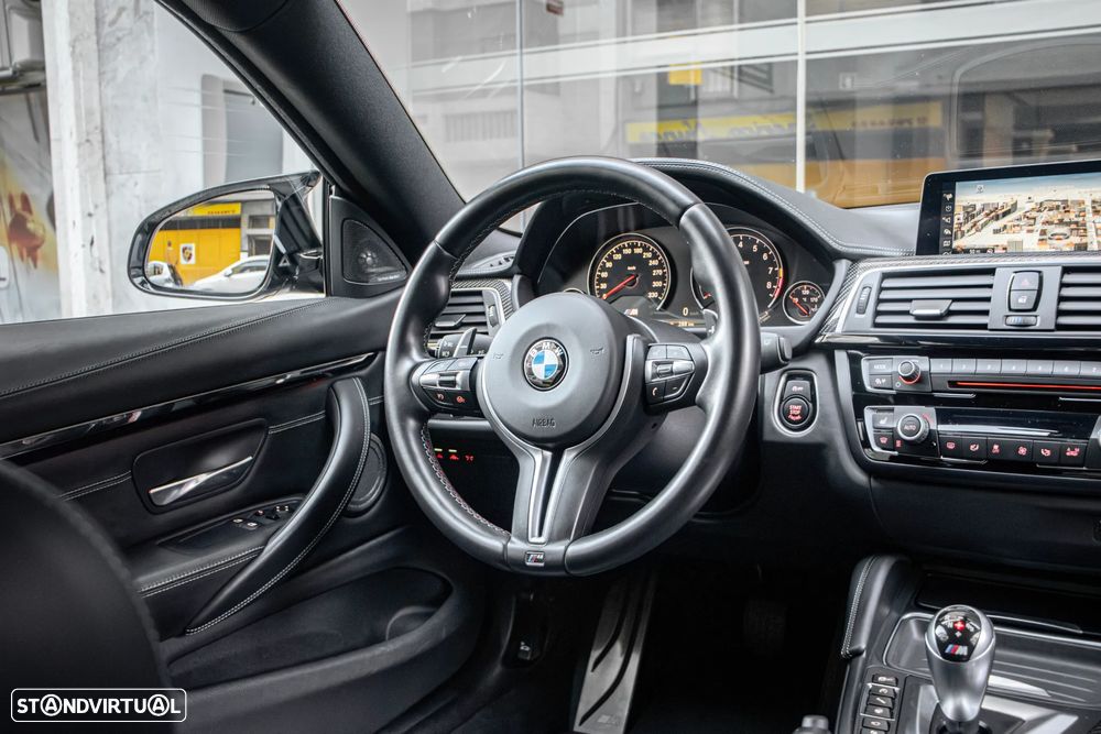 BMW M4 Auto - 13