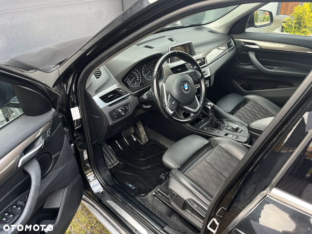 BMW X1 sDrive20i xLine - 8