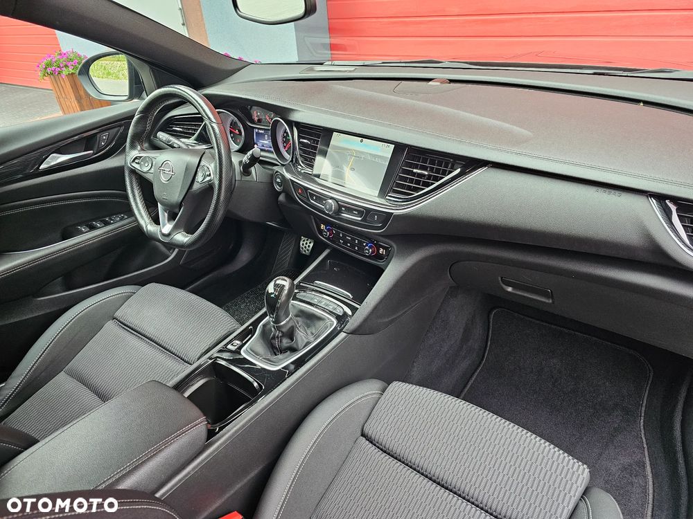 Opel Insignia 1.6 CDTI Cosmo ecoFLEX S&S - 9