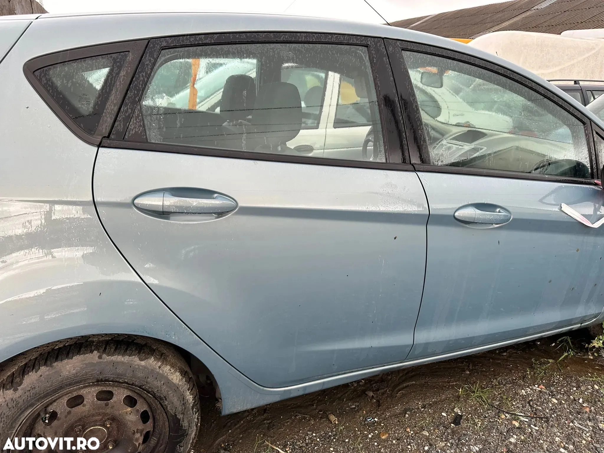 Dezmembrez Ford Fiesta! - 3