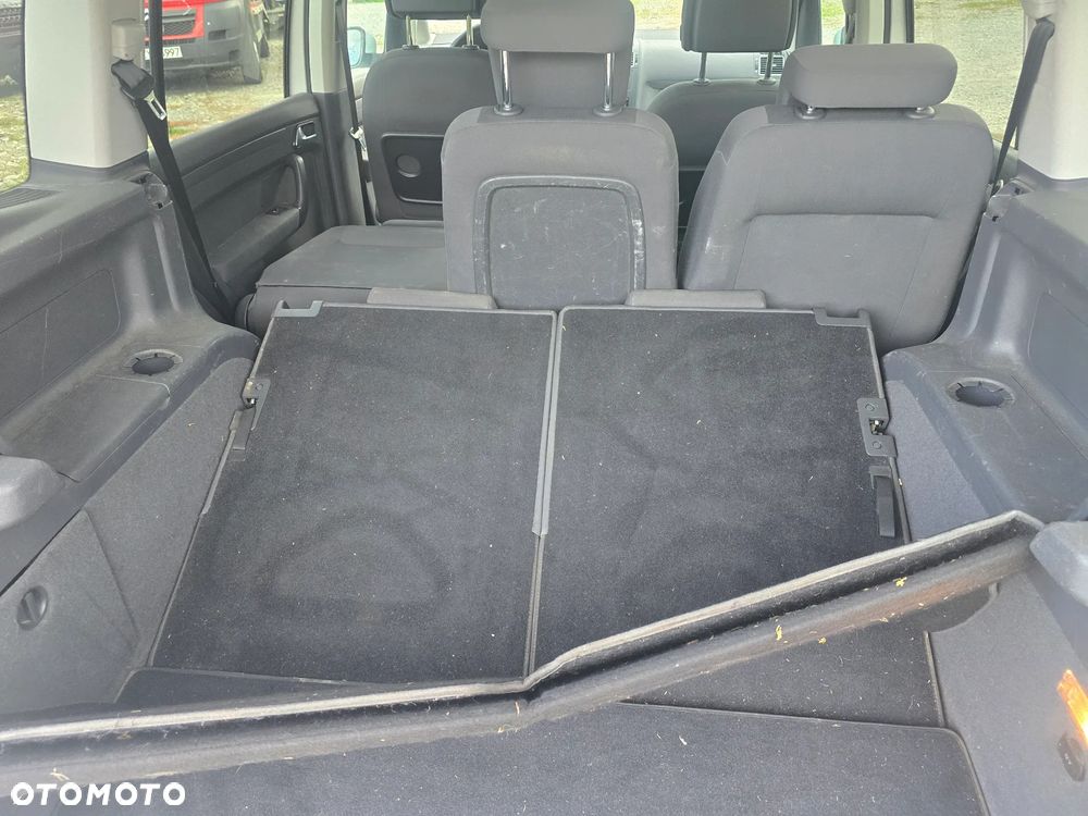 Volkswagen Touran 1.6 TDI DPF DSG Comfortline - 8