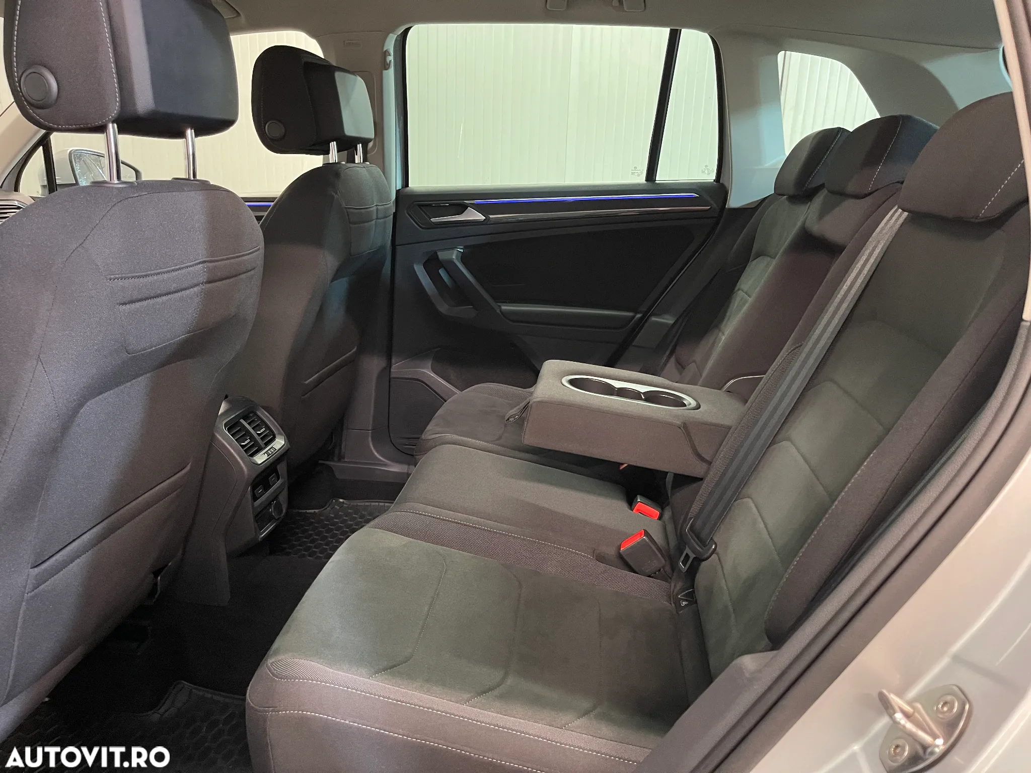 Volkswagen Tiguan 2.0 TDI SCR DSG 4Motion Elegance - 11