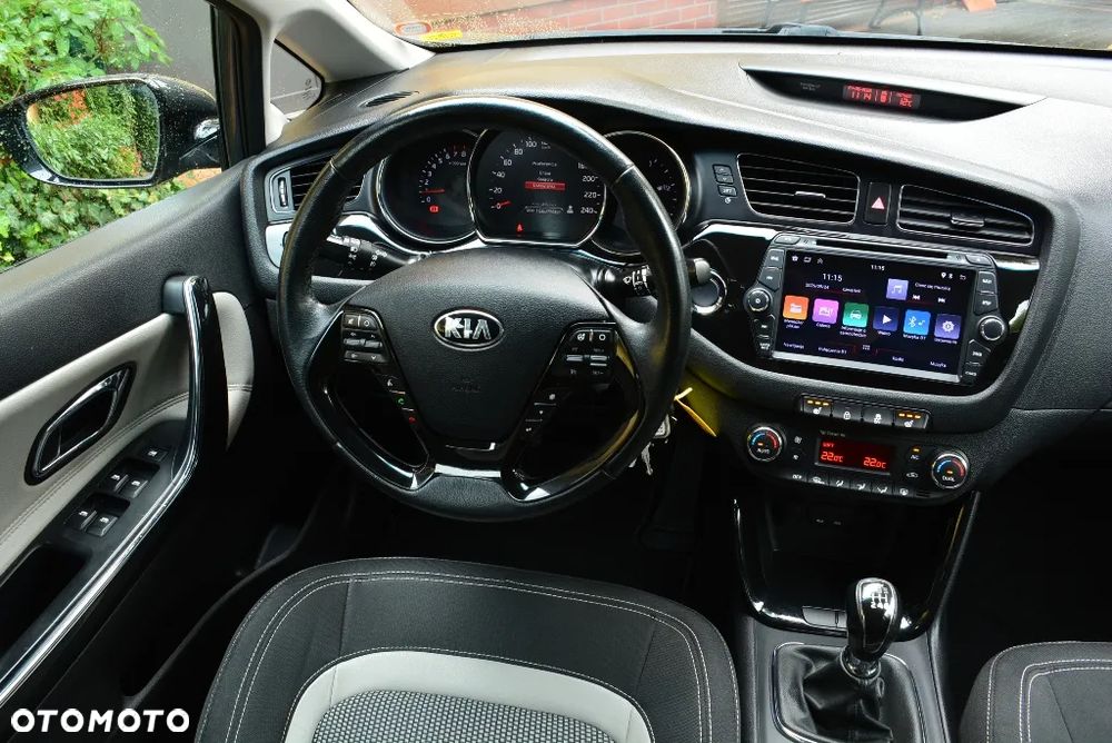 Kia Ceed 1.6 GDI XL - 24
