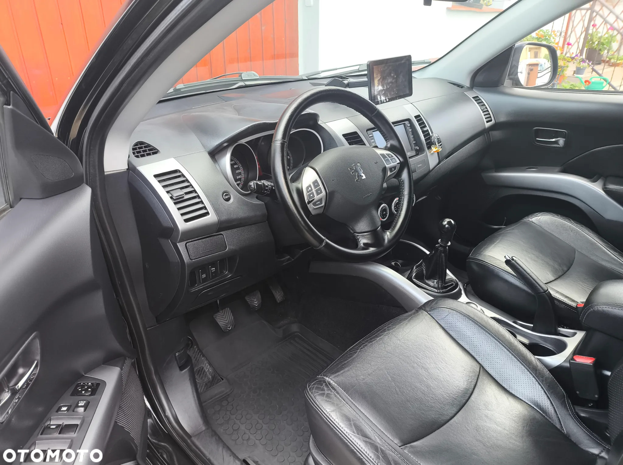 Peugeot 4007 HDI FAP 7-Sitzer Sport - 7