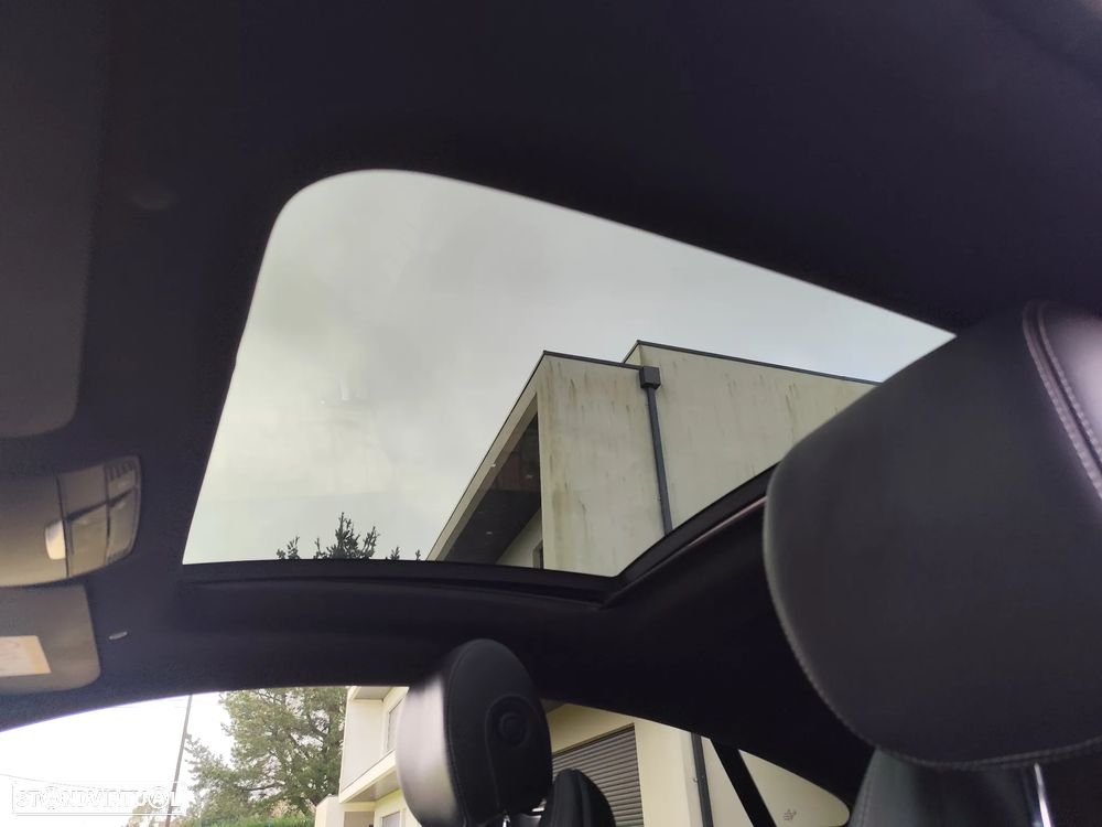 Mercedes-Benz E 220 d AMG Line - 13