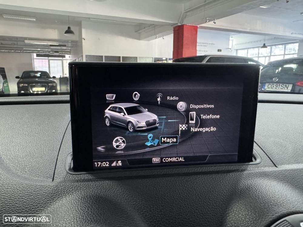 Audi A3 Sportback 30 TFSI S-line - 35