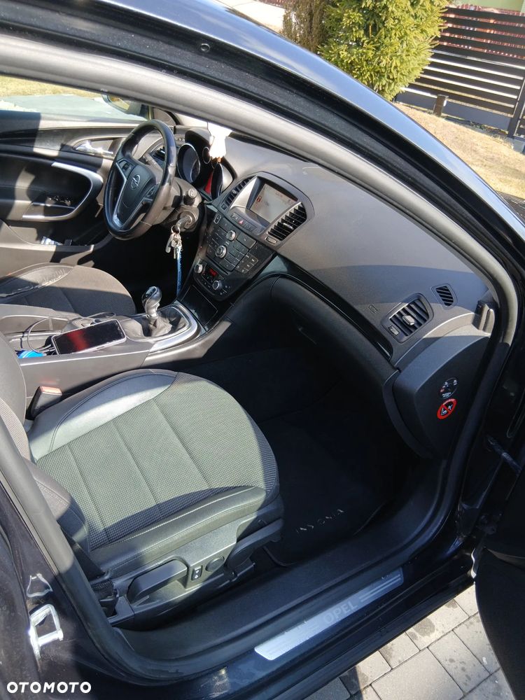 Opel Insignia 2.0 CDTI - 8
