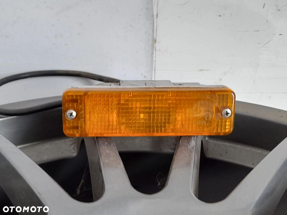 Kierunkowskaz przód Volkswagen Golf MK2 Hella 171953049J - 1