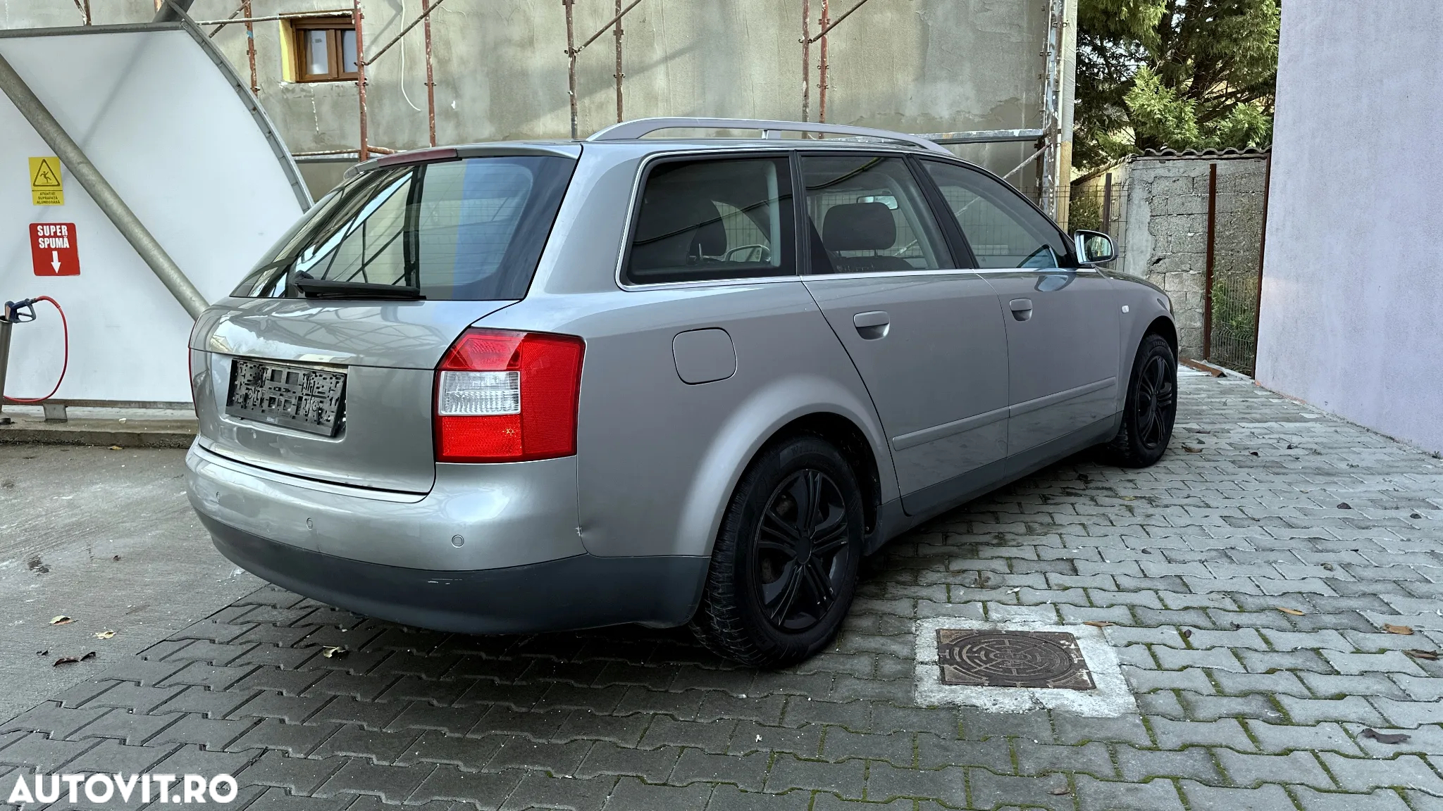 Audi A4 Avant 1.9 TDI - 4