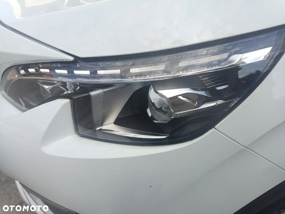 Peugeot 3008 BlueHDi 130 Stop & Start EAT8 Active Business-Paket - 16