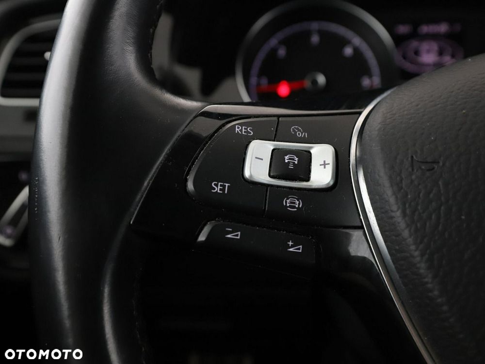 Volkswagen Golf 2.0 TDI SCR DSG Join - 34