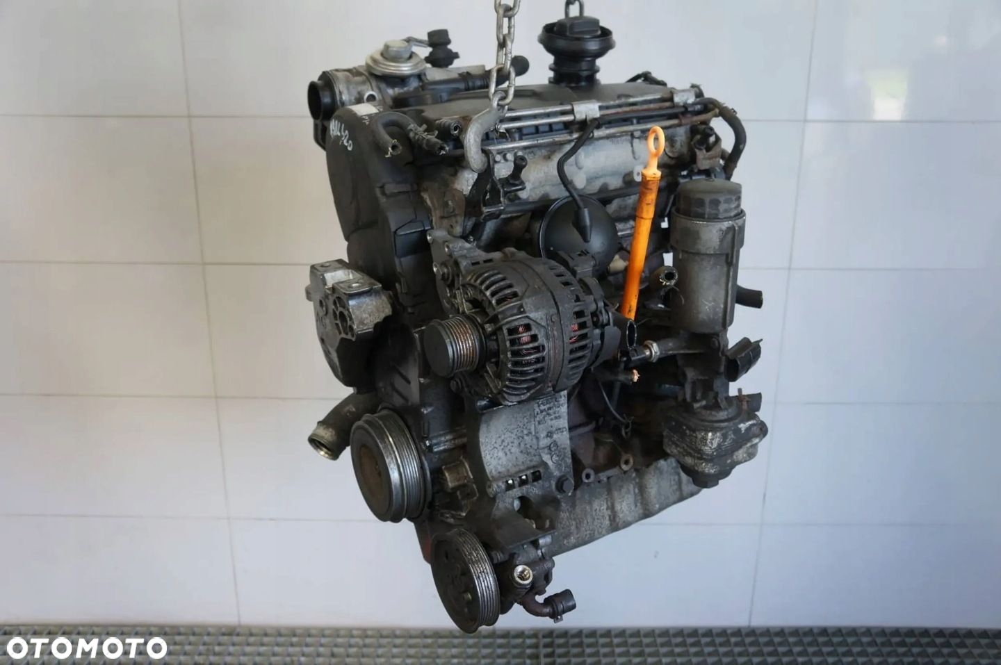 SILNIK KOMPLETNY AXR BLOK GŁOWICA POMPOWTRYSKI AUDI A3 VW GOLV IV BORA - 2
