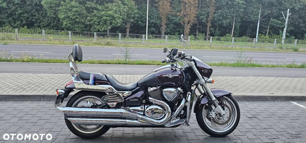 Suzuki Intruder - 7