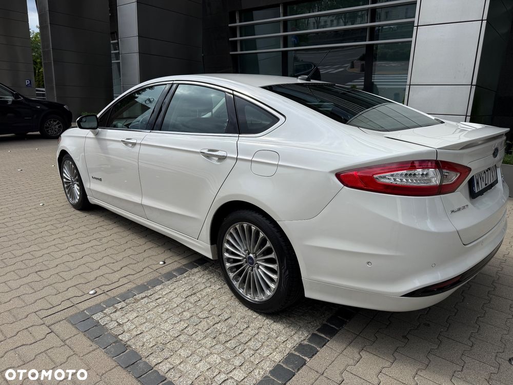 Ford Fusion - 3