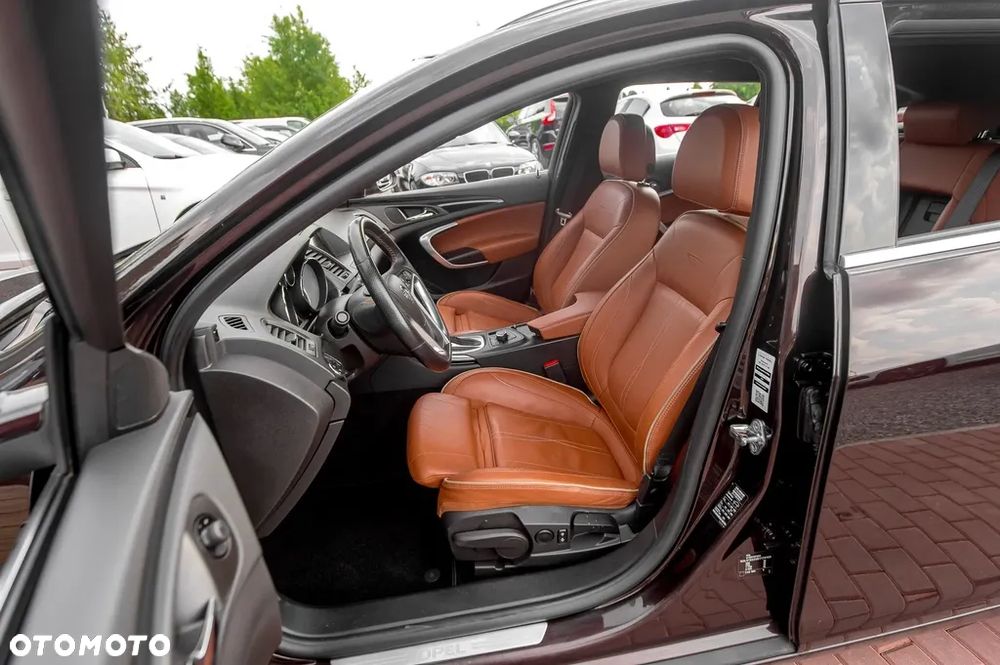 Opel Insignia 2.0 Turbo 4x4 Cosmo - 18
