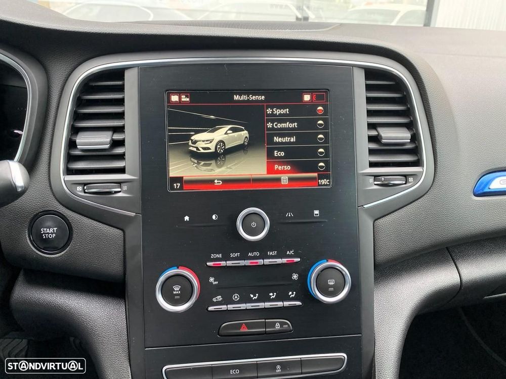 Renault Mégane Sport Tourer 1.5 Blue dCi GT Line - 23