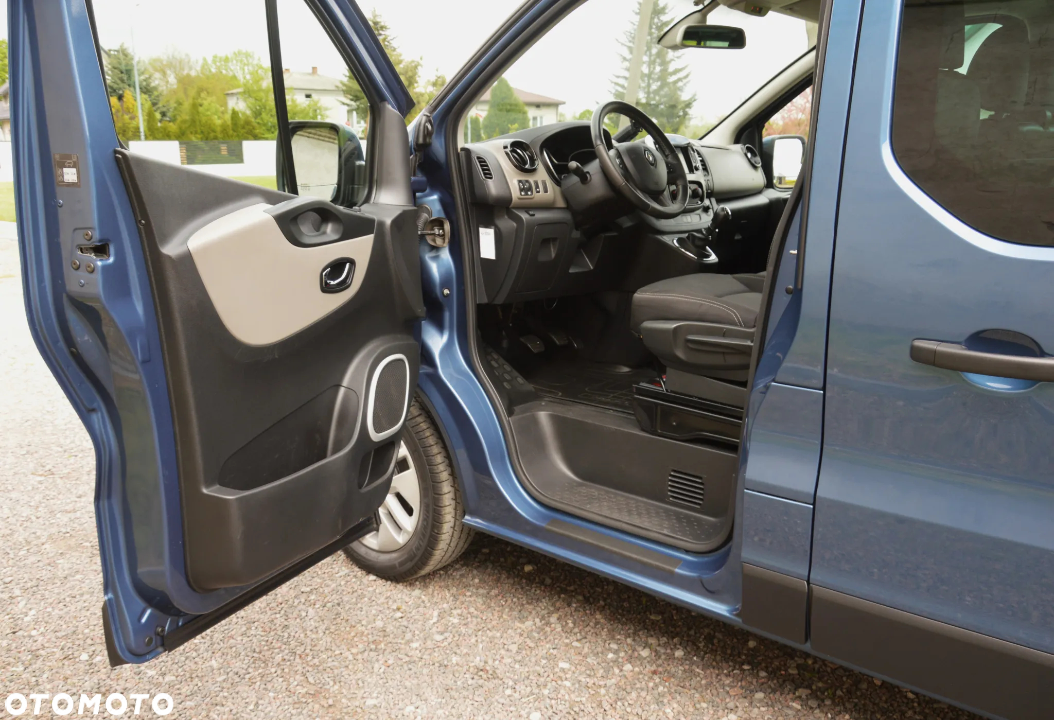 Renault Trafic - 15