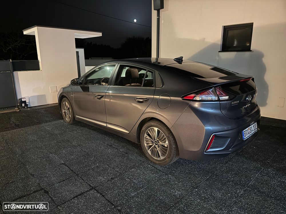 Hyundai Ioniq 1.6 GDI PHEV Pack Plus - 9