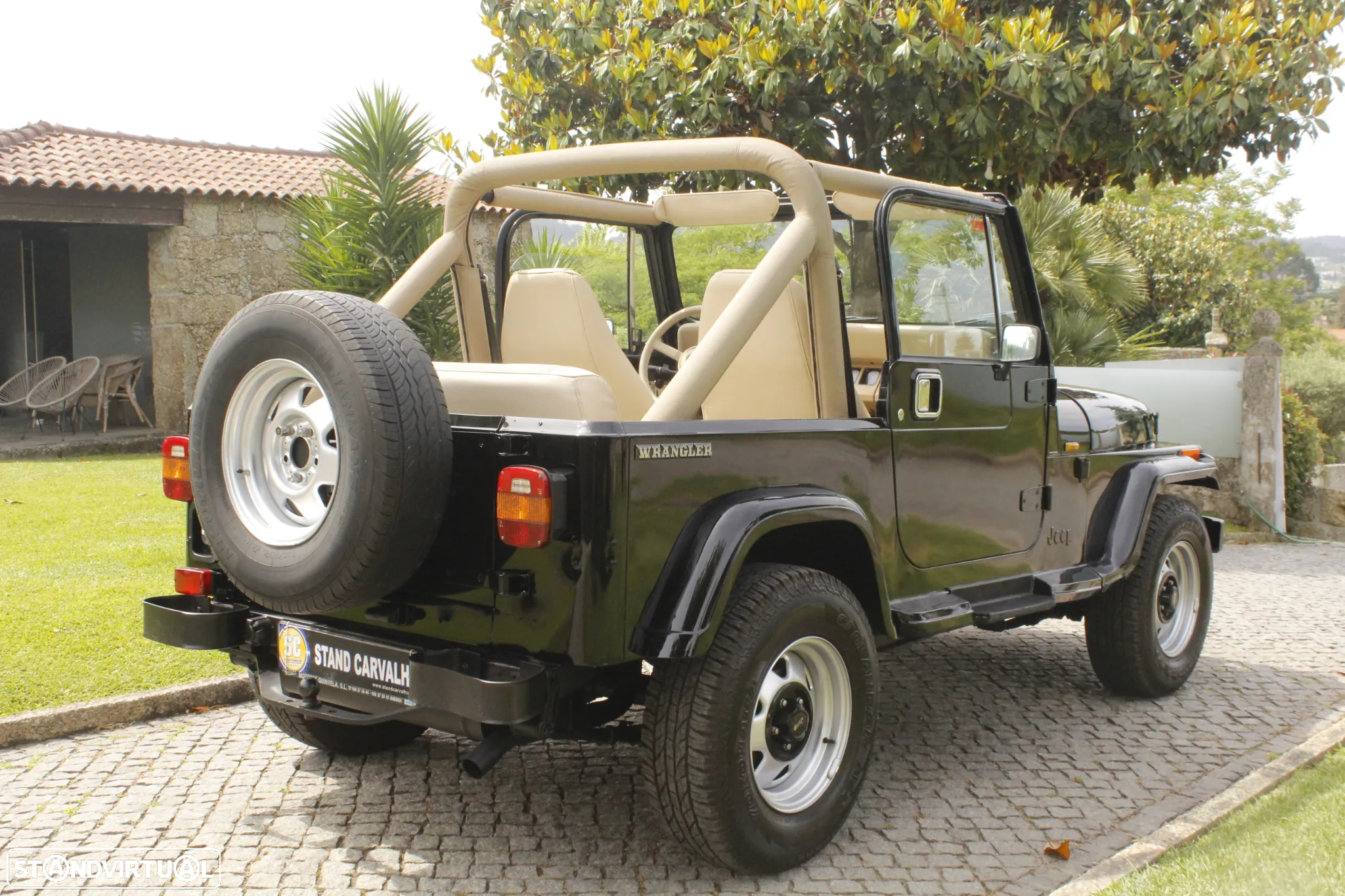 Jeep Wrangler - 37