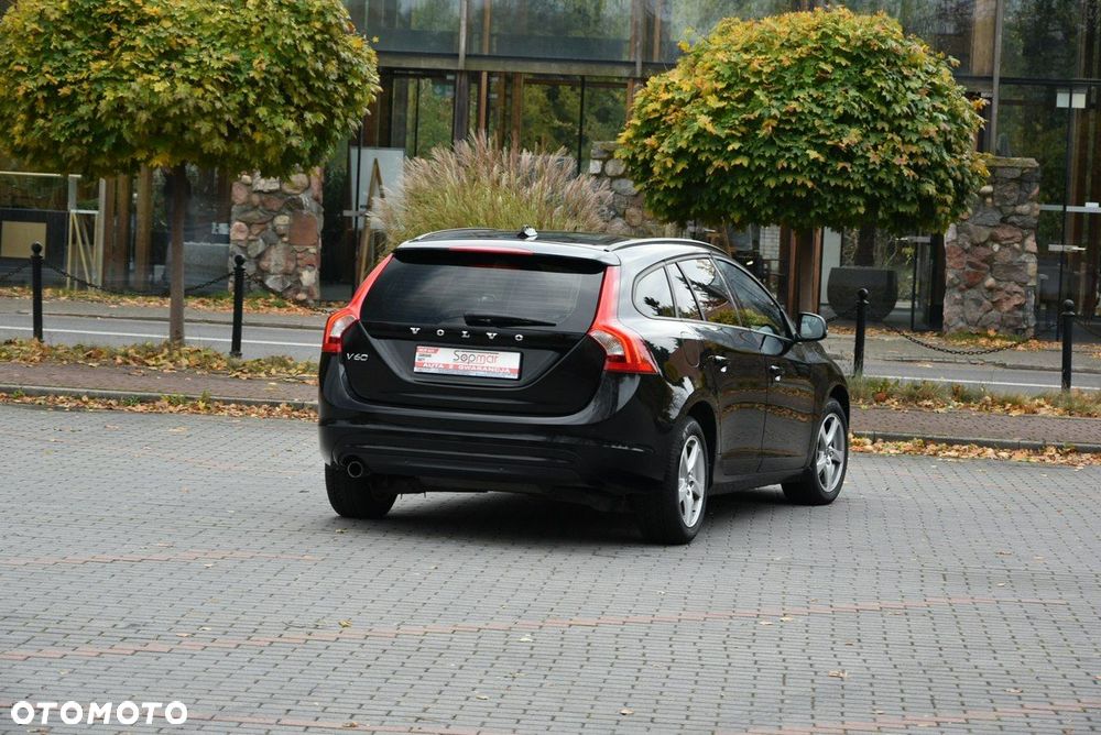 Volvo V60 D2 Kinetic - 6