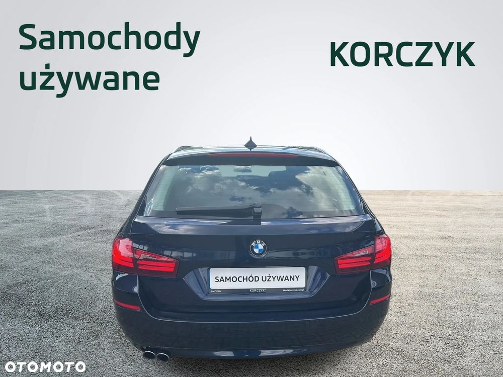 BMW Seria 5 520d Touring - 4