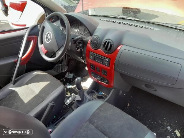 Para Peças Dacia Sandero - 8