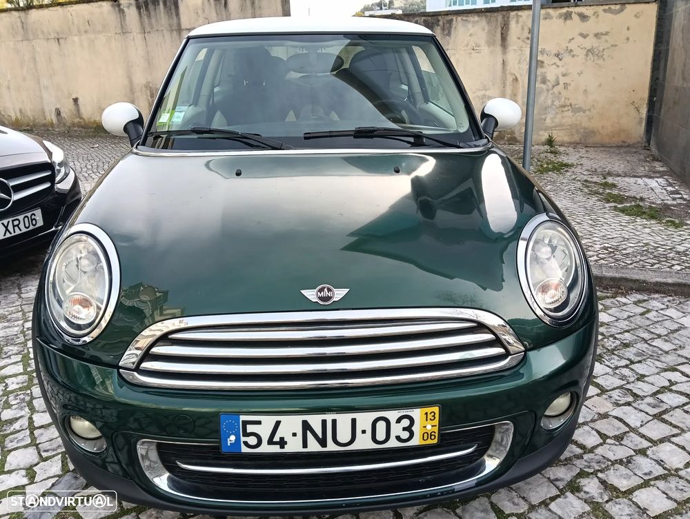 MINI 3 Portas Cooper D - 2