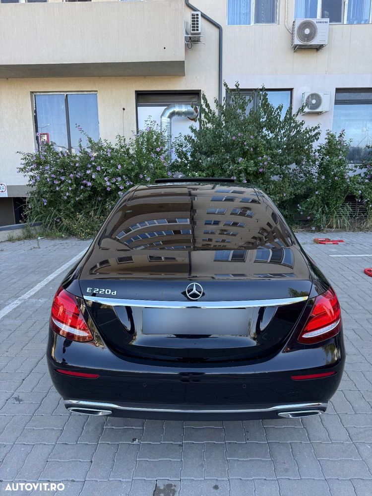 Mercedes-Benz E 220 d 9G-TRONIC - 33