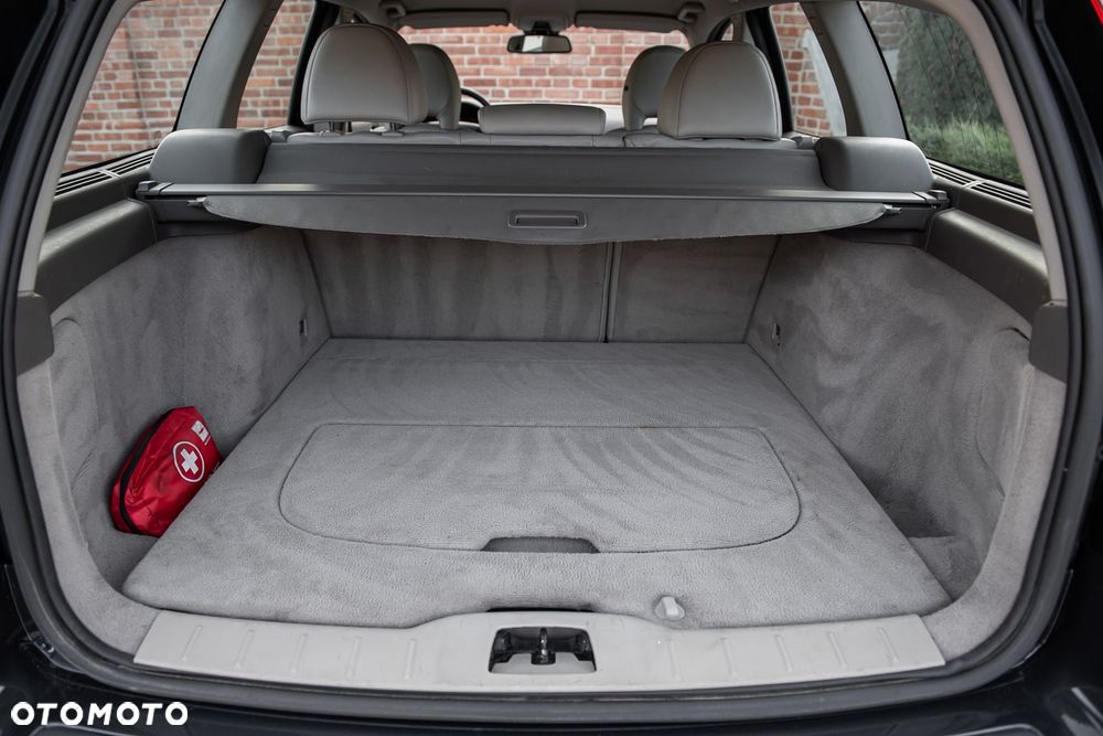 Volvo V50 1.6D DRIVe Summum - 24