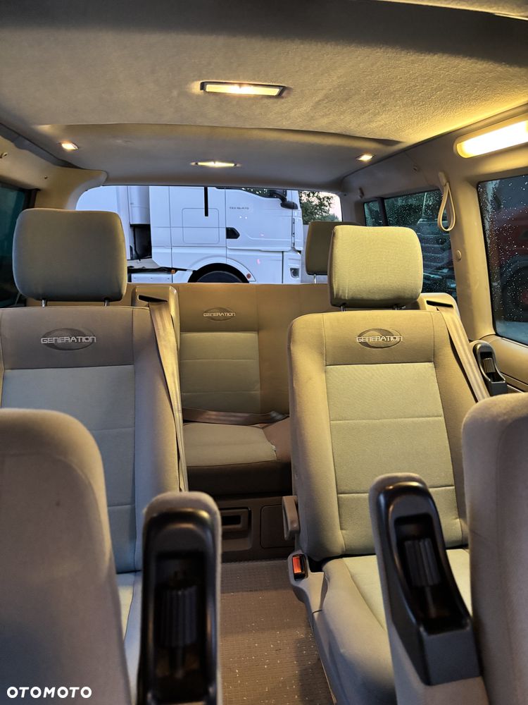 Volkswagen Multivan Standard - 13