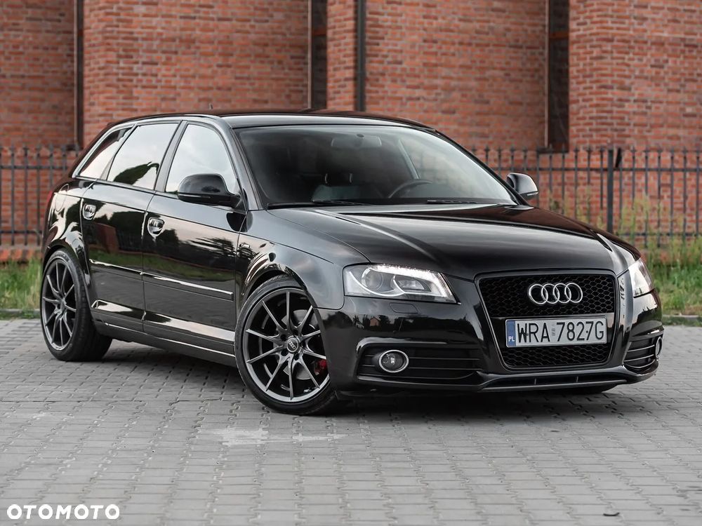 Audi A3 Sportback 2.0 TFSI (DSG) S tronic S line Sportpaket plus - 2
