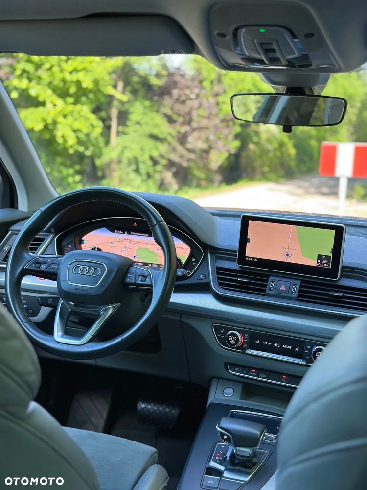 Audi Q5 2.0 TDI Quattro Design S tronic - 28