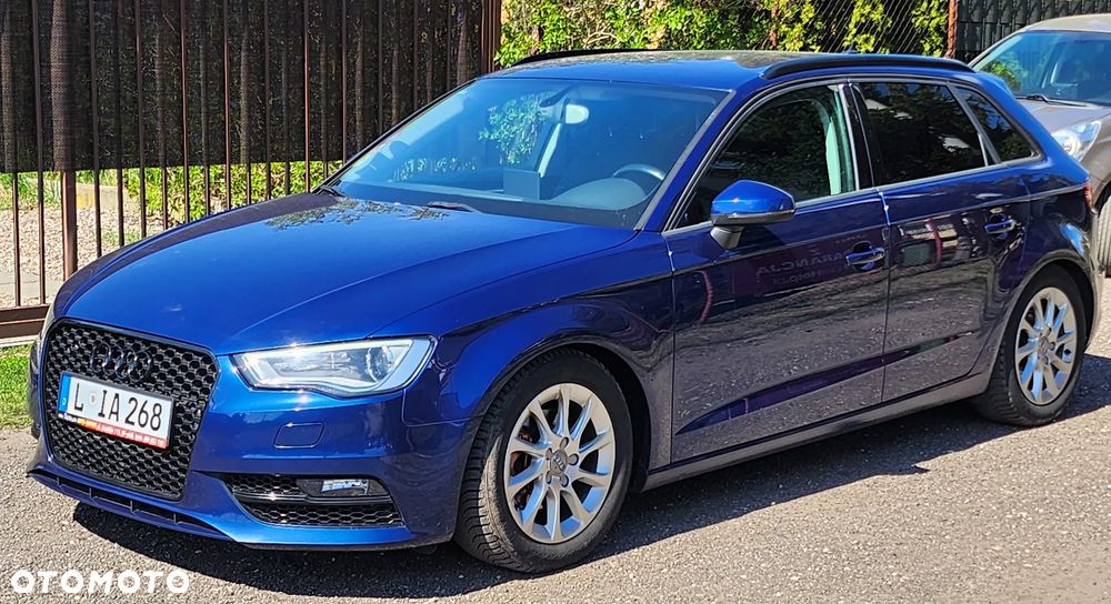 Audi A3 Sportback 1.4 TFSI S tronic Attraction - 2