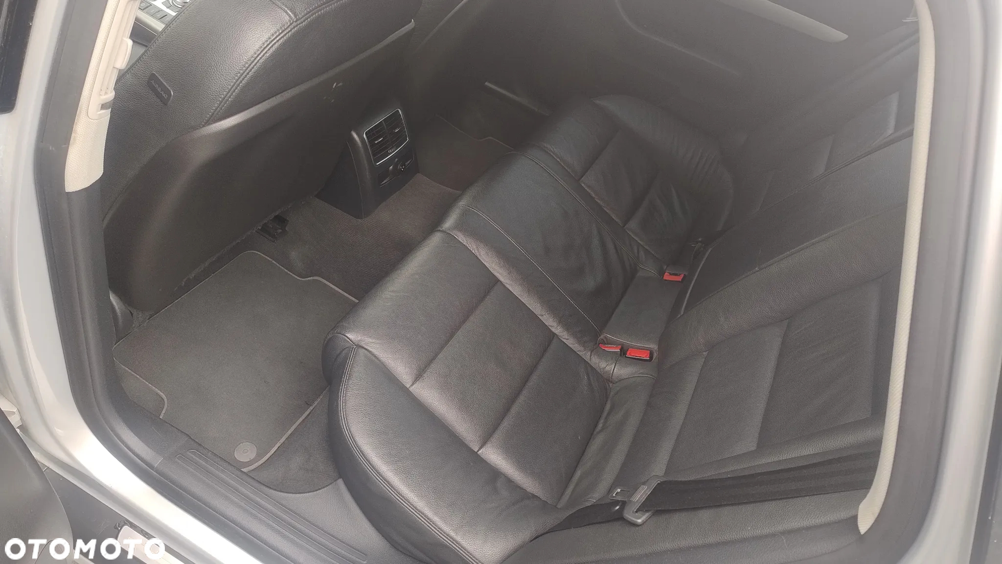 Audi A6 Avant 3.0 TDI DPF quattro tiptronic - 6